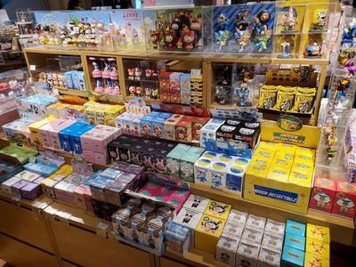 委員呼吁重視'盲盒營銷'危害 規(guī)范玩具銷售，保護未成年人權(quán)益